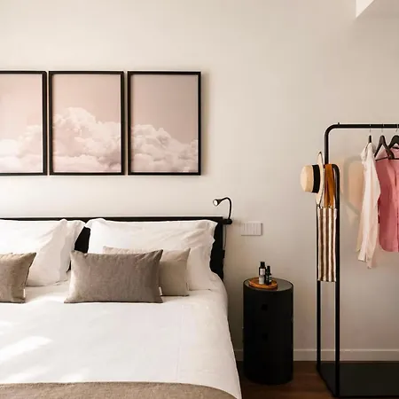 Easylife-genova-waterfront Suite-luxury Design * ג'נובה