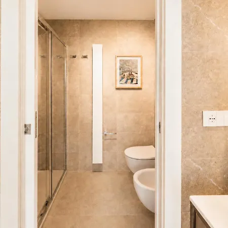 Easylife-genova-waterfront Suite-luxury Design דירה ג'נובה