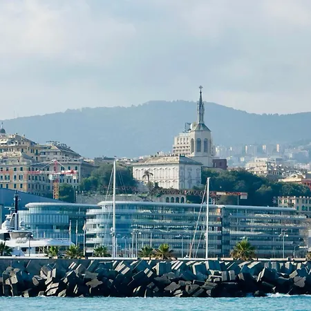 Easylife-genova-waterfront Suite-luxury Design *